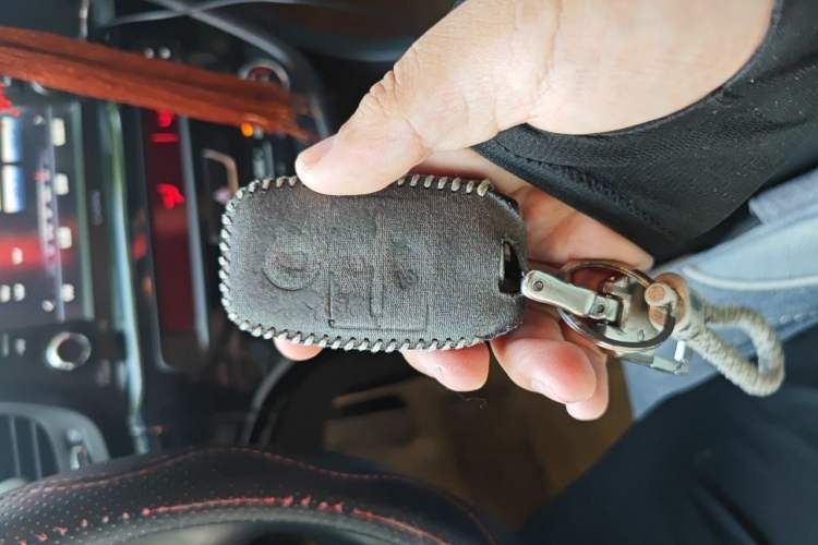 Used Kia K5 2014 2.0L Automatic LUXURY Vehicle Key