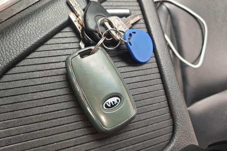 Used Kia K5 2014 2.0L Automatic LUXURY Vehicle Key