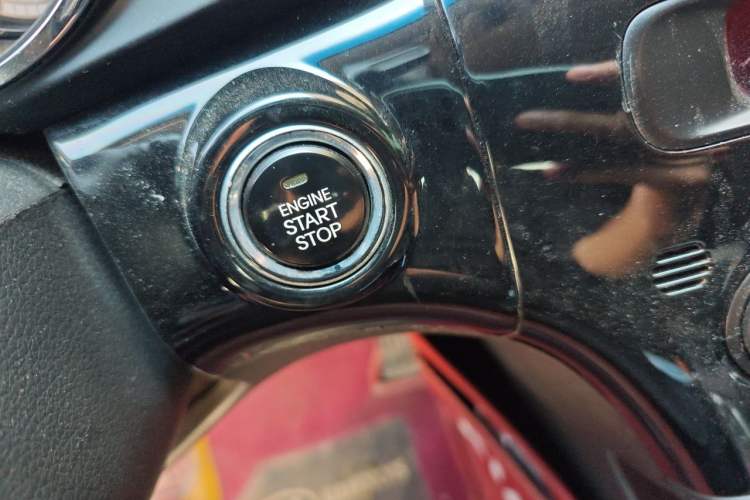 Used Kia K5 2014 2.0L Automatic LUXURY Vehicle Key