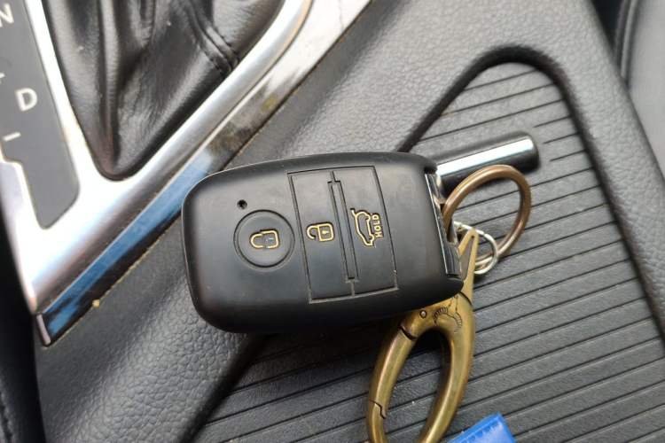 Used Kia K5 2014 2.0L Automatic LUXURY Vehicle Key