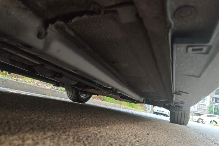 Used Kia K5 2015 2.0T Automatic T-Special Chassis Front Left