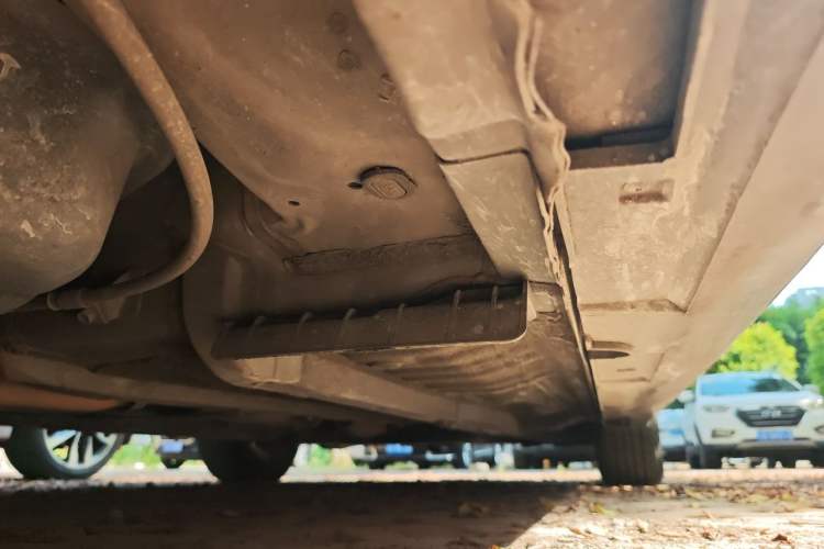 Used Kia K5 2015 2.0L Automatic GL Chassis Rear Right