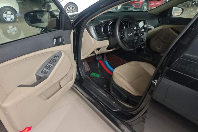 Used Kia K5 2015 2.0L Automatic GL Driver Seat