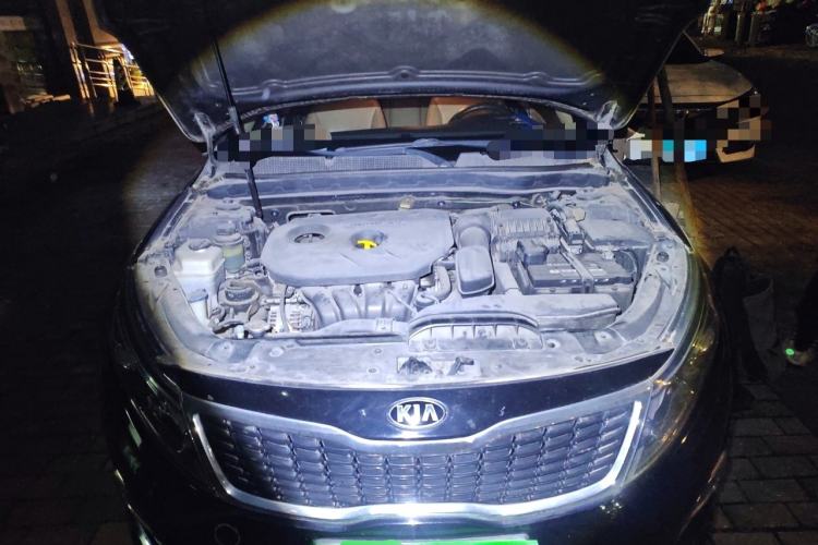 Used Kia K5 2015 2.0L Automatic GL Engine Bay