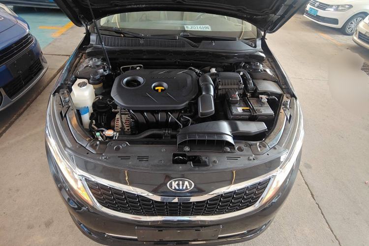 Used Kia K5 2015 2.0L Automatic GL Engine Bay