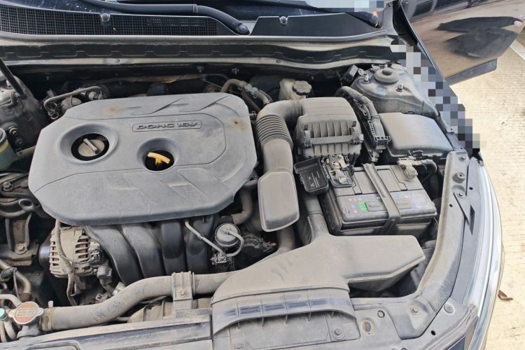 Used Kia K5 2015 2.0L Automatic GL Engine Bay Left