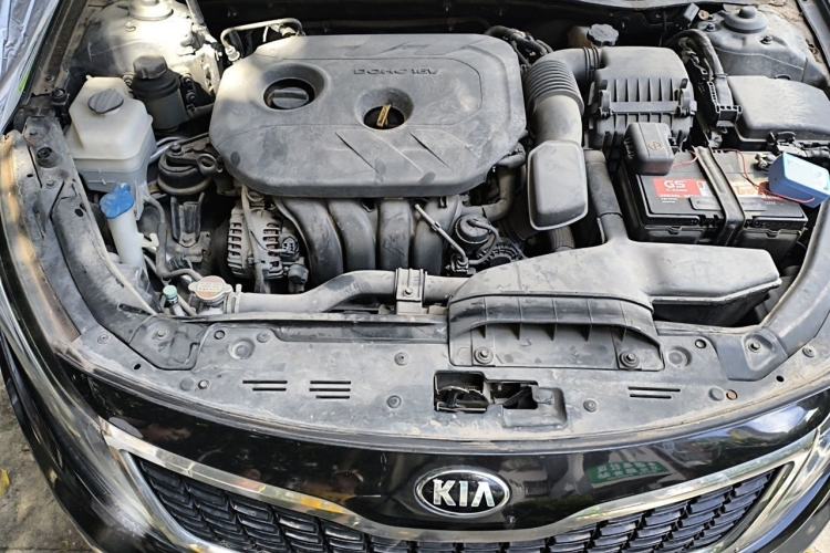 Used Kia K5 2015 2.0L Automatic GL Engine Bay