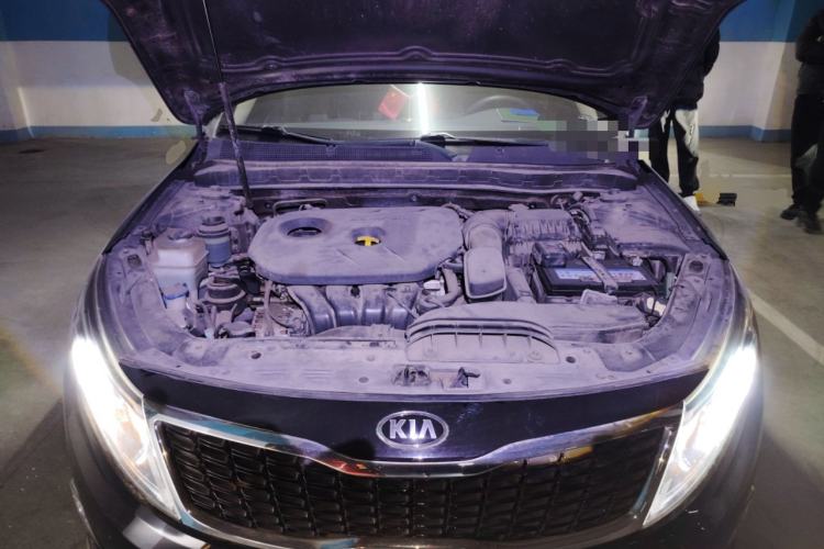 Used Kia K5 2015 2.0L Automatic GL Engine Bay