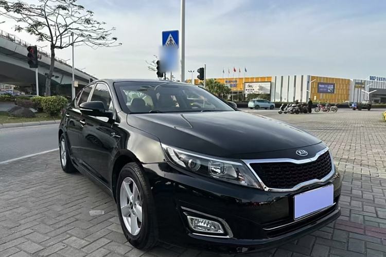 Used Kia K5 2015 2.0L Automatic GL Exterior 2