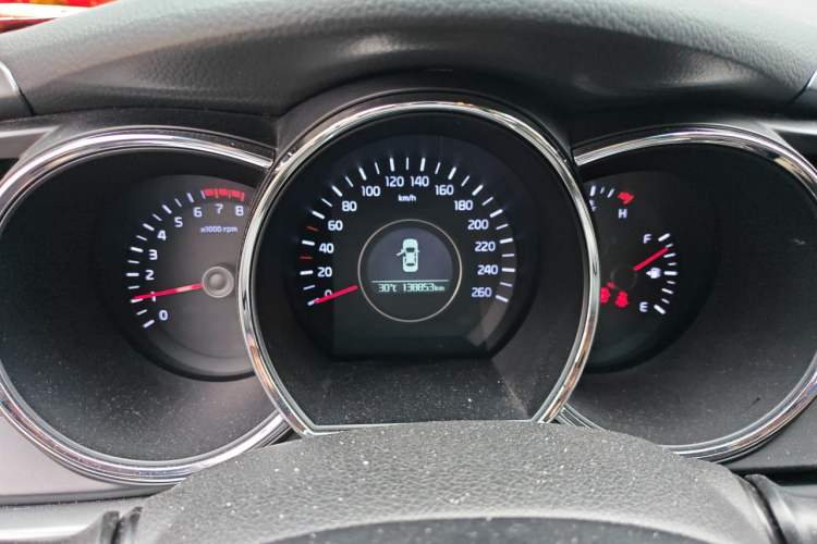Used Kia K5 2015 2.0L Automatic GL Instrument Cluster