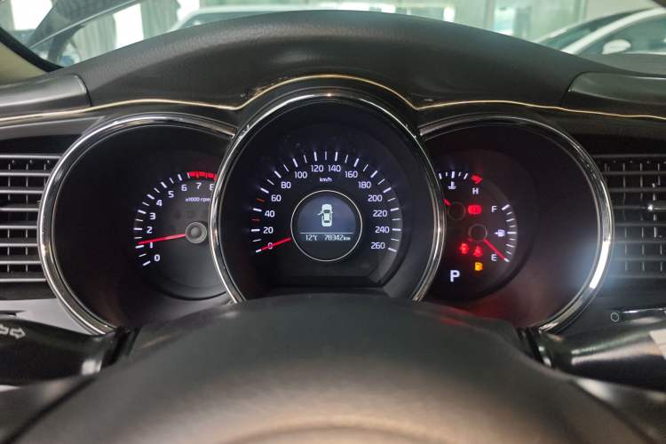 Used Kia K5 2015 2.0L Automatic GL Instrument Cluster
