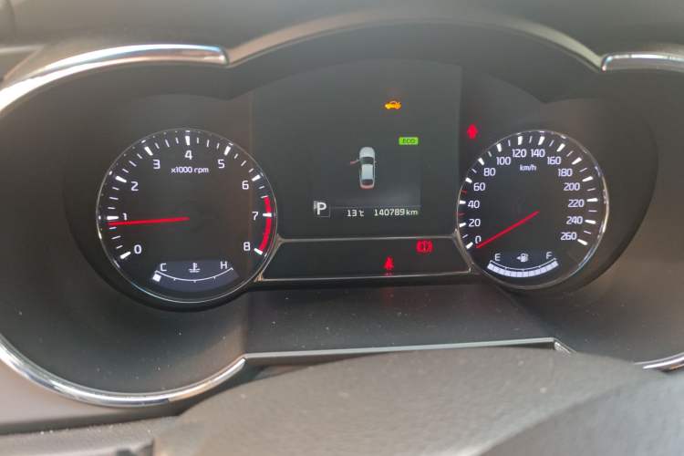 Used Kia K5 2015 2.0T Automatic T-Special Instrument Cluster