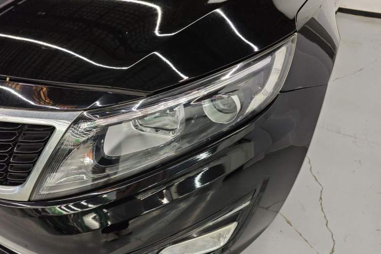 Used Kia K5 2015 2.0L Automatic GL Left Front Headlight