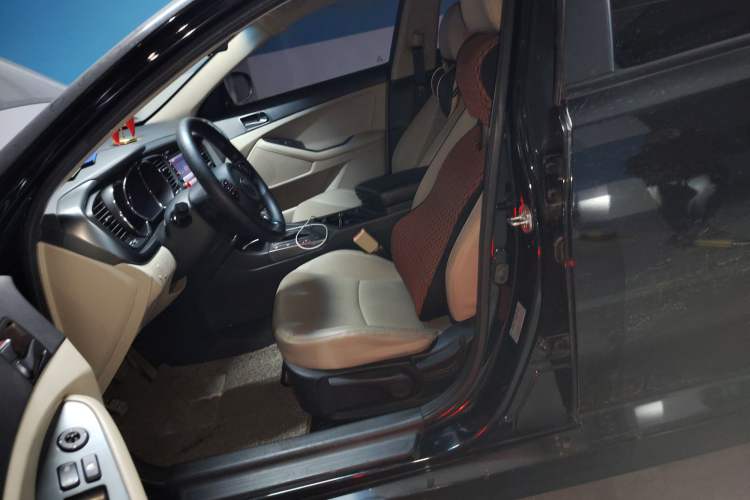 Used Kia K5 2015 2.0L Automatic GL Left Front Seat
