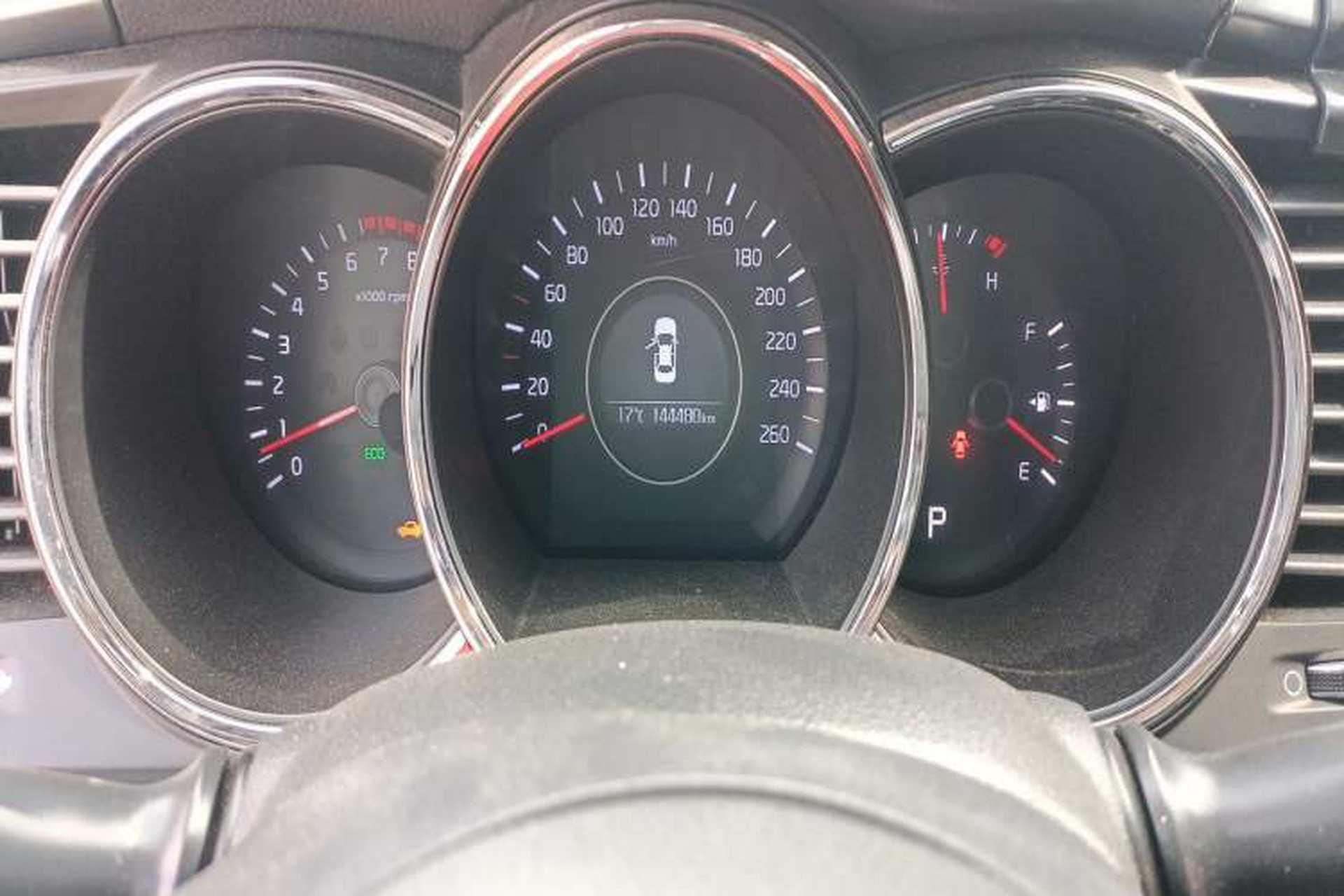 Used Kia K5 2015 2.0L Automatic GL Odometer Close Up