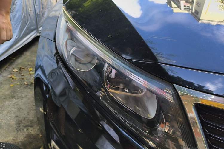 Used Kia K5 2015 2.0L Automatic GL Right Front Headlight