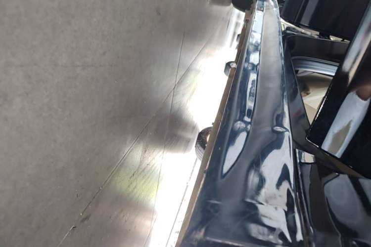 Used Kia K5 2015 2.0L Automatic GL Right Side Sill