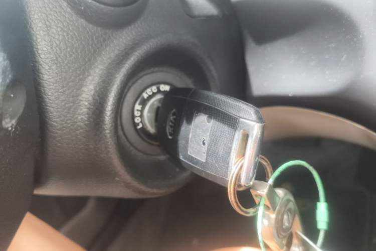 Used Kia K5 2015 2.0L Automatic GL Vehicle Key