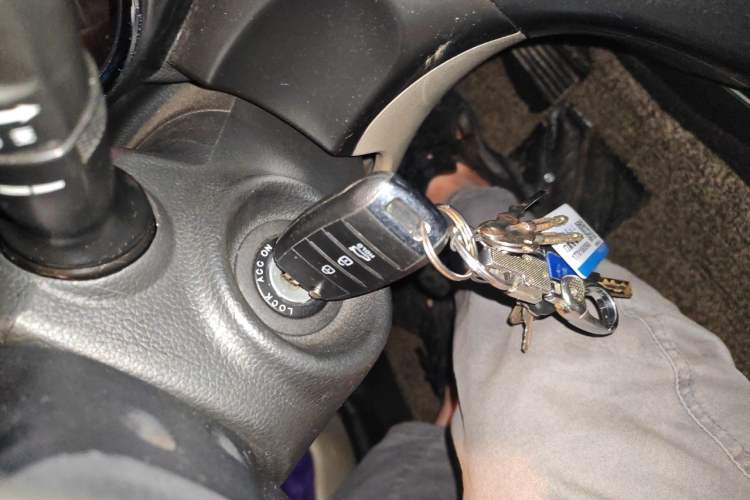 Used Kia K5 2015 2.0L Automatic GL Vehicle Key