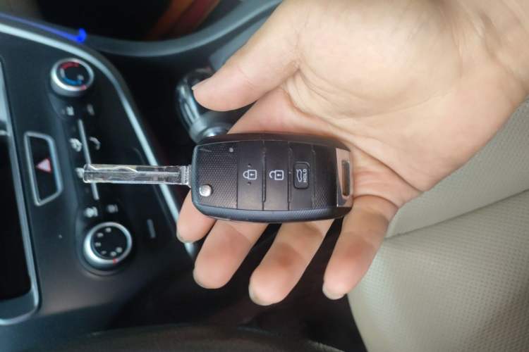 Used Kia K5 2015 2.0L Automatic GL Vehicle Key