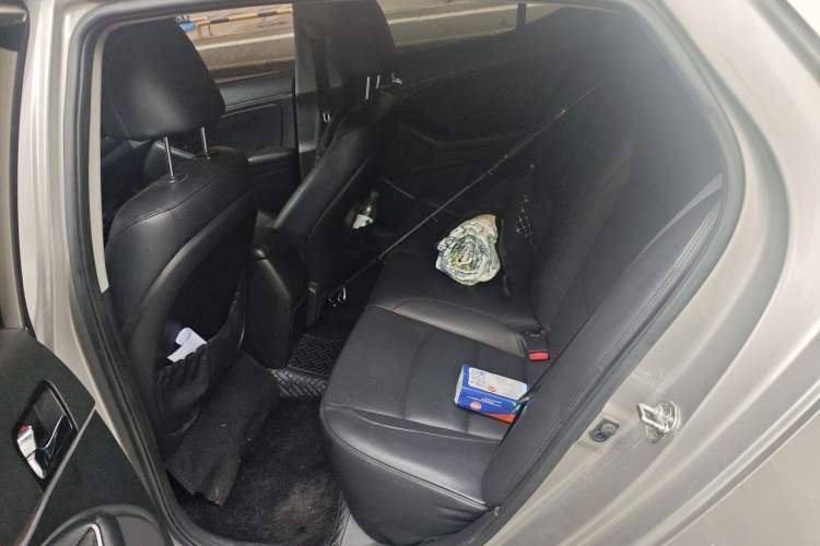 Used Kia K5 2015 2.0L Automatic LUX Left Rear Seat