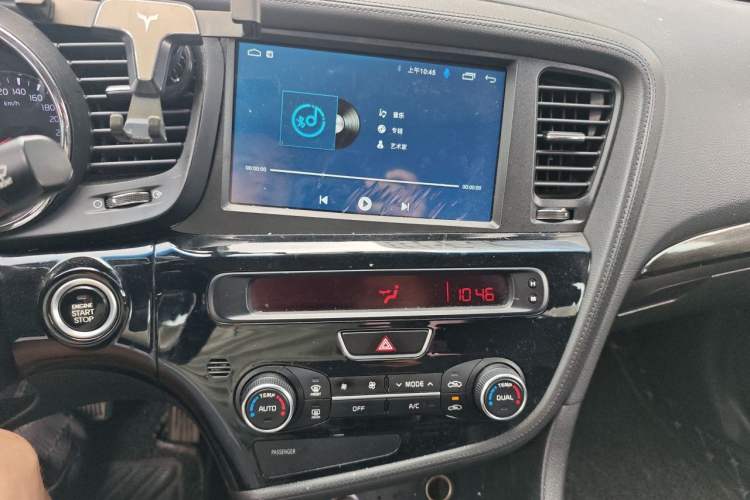 Used Kia K5 2015 2.0L Automatic LUX Audio And AC Panel