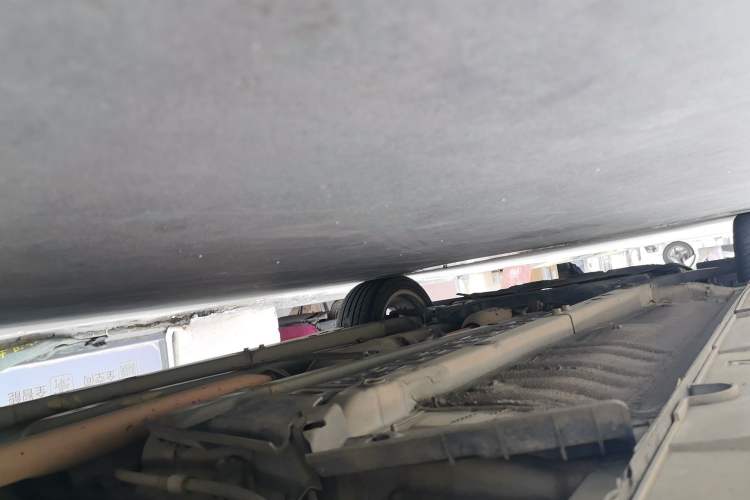 Used Kia K5 2015 2.0L Automatic LUX Chassis Rear Left