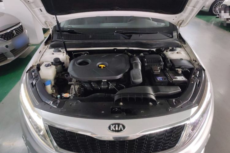 Used Kia K5 2015 2.0L Automatic LUX Engine Bay