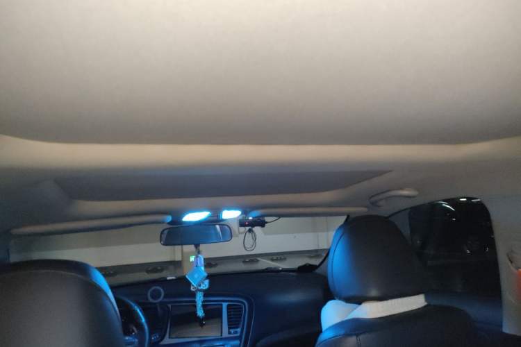 Used Kia K5 2015 2.0L Automatic LUX Headliner