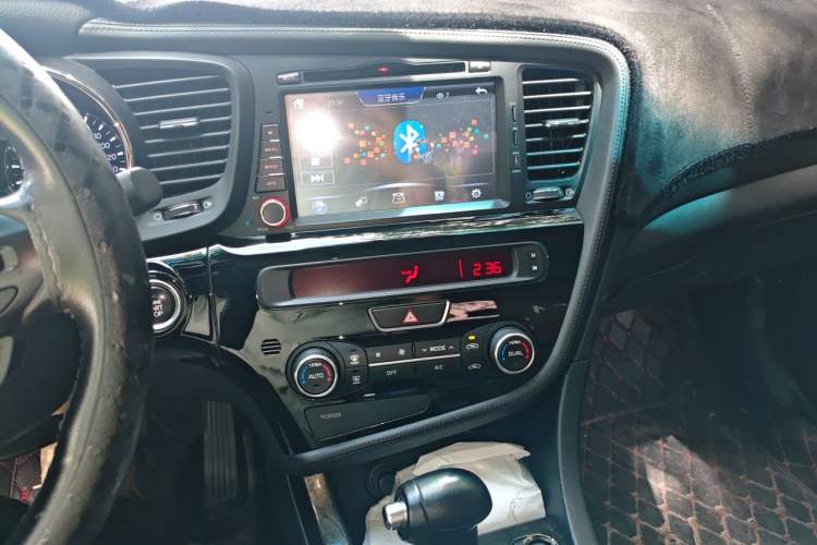 Used Kia K5 2015 2.0L Automatic LUX Audio And AC Panel