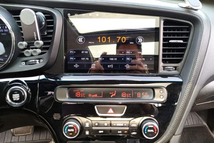 Used Kia K5 2015 2.0L Automatic LUX Audio And AC Panel
