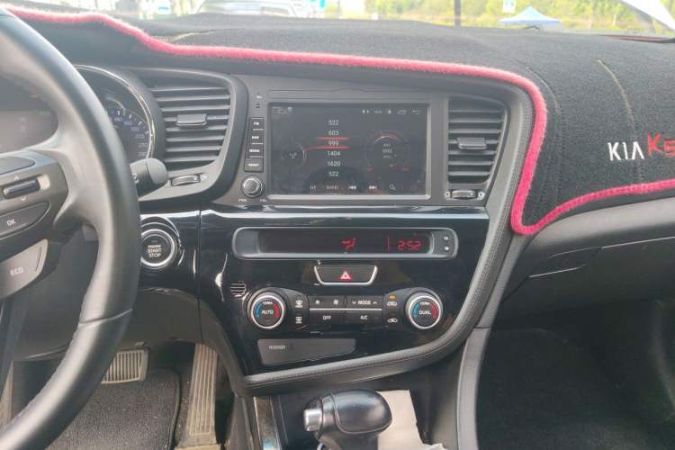 Used Kia K5 2015 2.0L Automatic LUX Audio And AC Panel