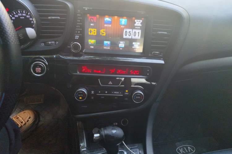 Used Kia K5 2015 2.0L Automatic LUX Audio And AC Panel