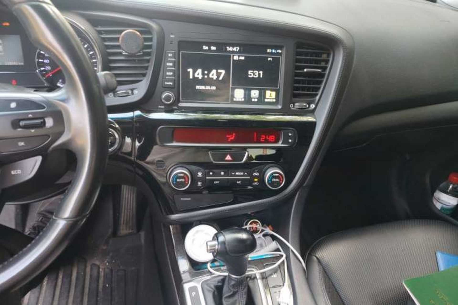 Used Kia K5 2015 2.0L Automatic LUX Audio And AC Panel