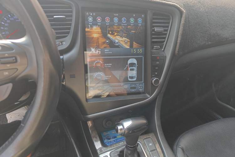 Used Kia K5 2015 2.0L Automatic Special Audio And AC Panel