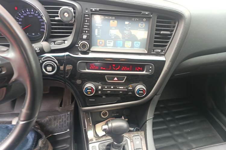 Used Kia K5 2015 2.0L Automatic LUX