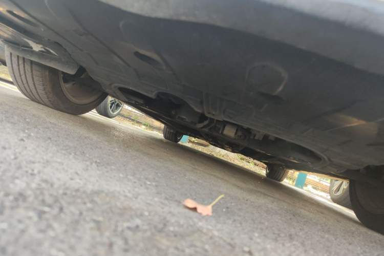 Used Kia K5 2015 2.0L Automatic LUX Chassis Front Left