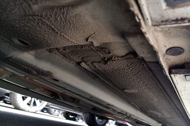 Used Kia K5 2015 2.0L Automatic LUX Chassis Front Left