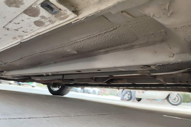 Used Kia K5 2015 2.0L Automatic LUX Chassis Front Right