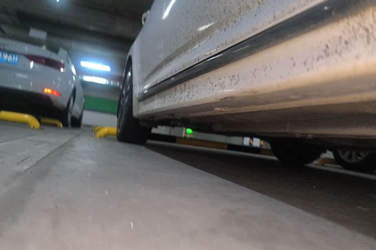Used Kia K5 2015 2.0L Automatic LUX Chassis Front Right