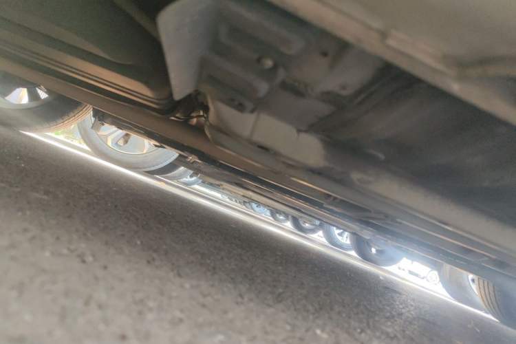Used Kia K5 2015 2.0L Automatic LUX Chassis Front Right