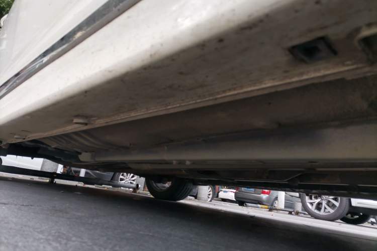 Used Kia K5 2015 2.0L Automatic LUX Chassis Front Right