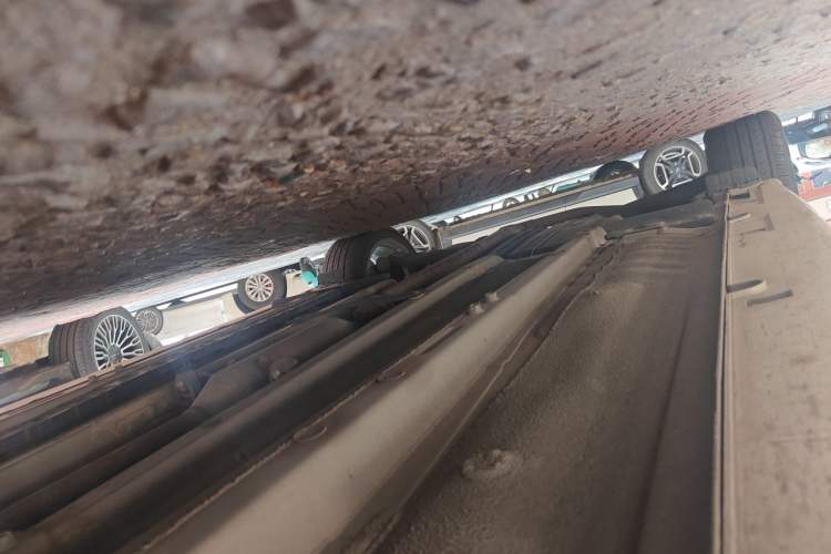 Used Kia K5 2015 2.0L Automatic LUX Chassis Front Right