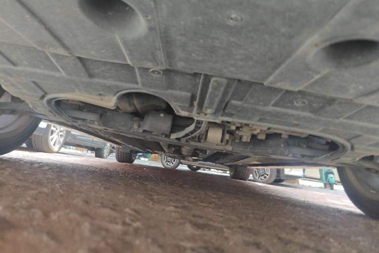 Used Kia K5 2015 2.0L Automatic LUX Chassis Front