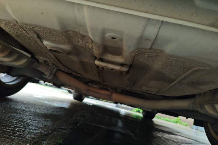 Used Kia K5 2015 2.0L Automatic LUX Chassis Rear