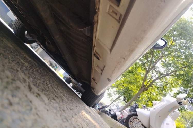 Used Kia K5 2015 2.0L Automatic LUX Chassis Rear Right