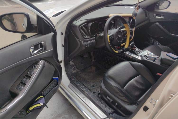 Used Kia K5 2015 2.0L Automatic LUX Driver Seat