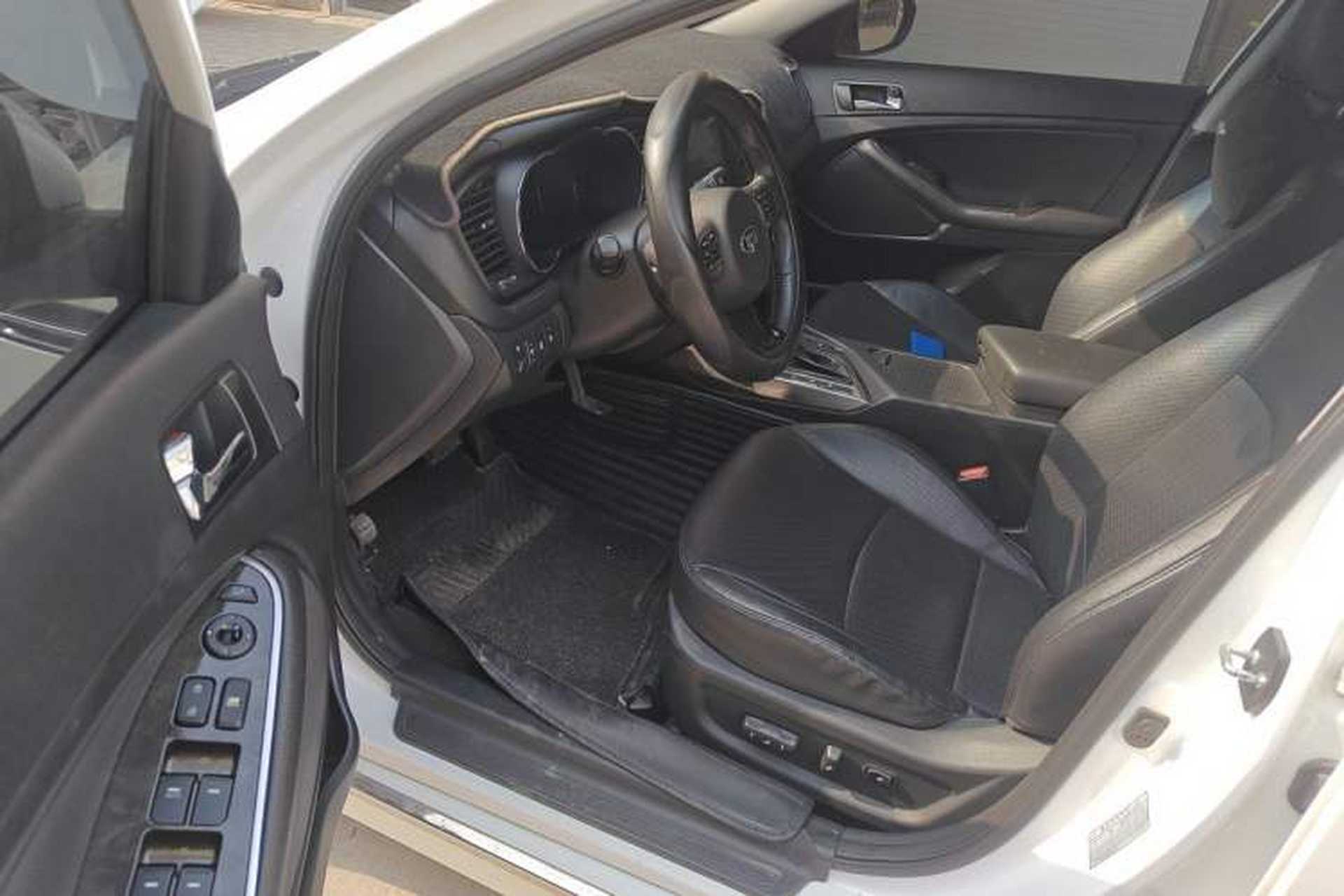 Used Kia K5 2015 2.0L Automatic Special Driver Seat