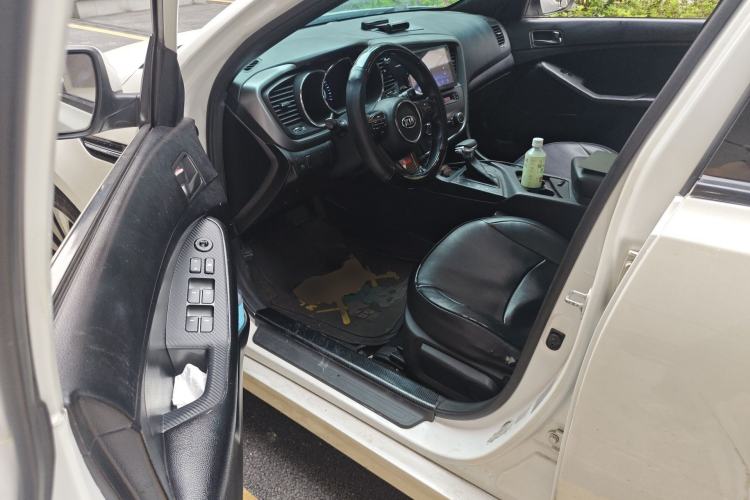 Used Kia K5 2015 2.0L Automatic GL Driver Seat