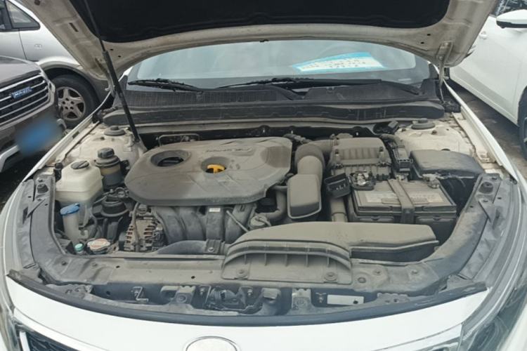 Used Kia K5 2015 2.0L Automatic GL Engine Bay